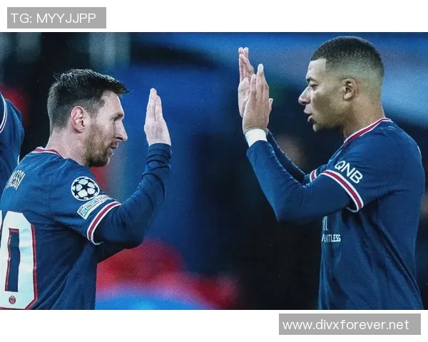 与梅西面对面畅谈足球梦想与人生哲学的精彩瞬间 与梅西面对面畅谈足球梦想与人生哲学的精彩瞬间