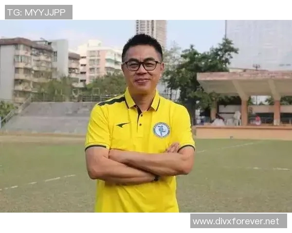 从街头到绿茵场他如何在黑帮与足球之间找到人生的平衡 从街头到绿茵场他如何在黑帮与足球之间找到人生的平衡