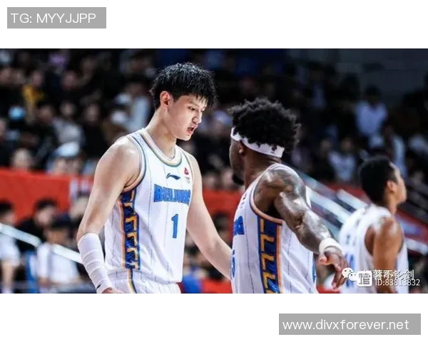 南京篮球队在钻石联赛中的默契配合与战术执行分析 南京篮球队在钻石联赛中的默契配合与战术执行分析