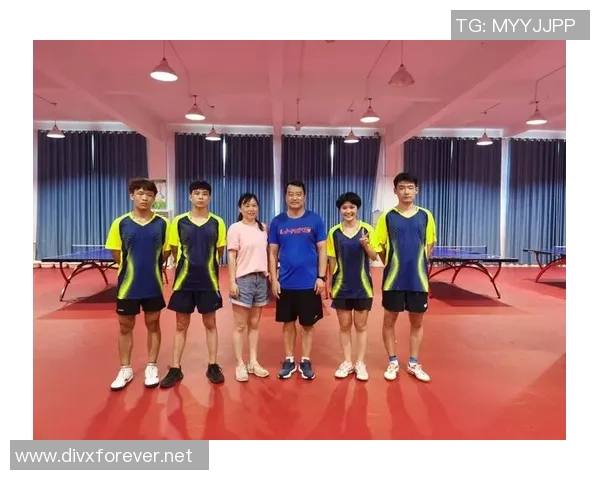 成都乒乓球队比赛经验分享与提升策略的深入探讨 成都乒乓球队比赛经验分享与提升策略的深入探讨