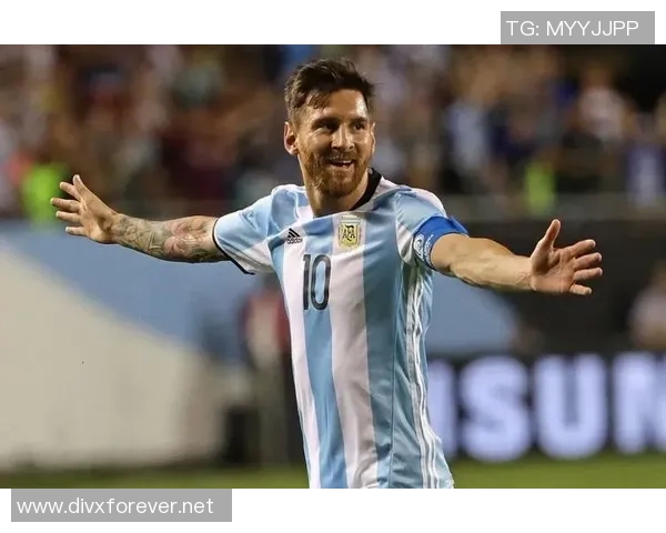 模仿足球明星梅西的技巧与风格,如何在球场上展现自己的独特魅力 模仿足球明星梅西的技巧与风格,如何在球场上展现自己的独特魅力