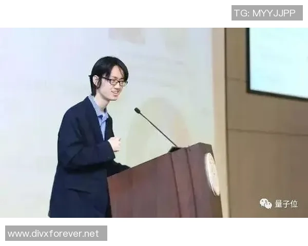 足球明星不仅脚下功夫了得学霸学历揭秘引发热议