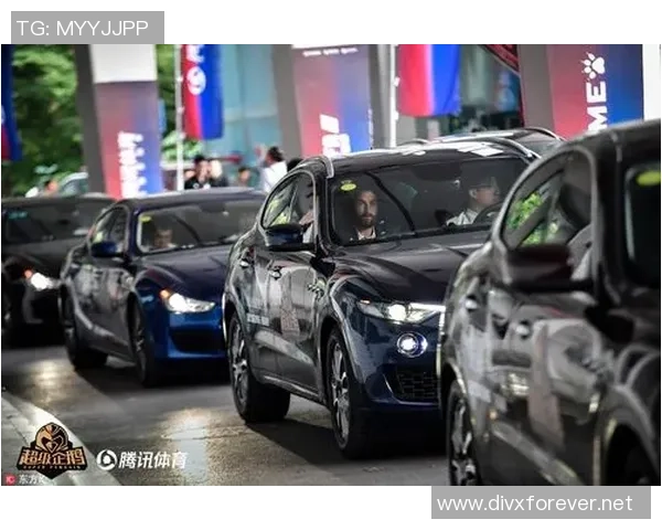 足球明星与残疾球迷携手共创梦想之旅的感人故事 足球明星与残疾球迷携手共创梦想之旅的感人故事