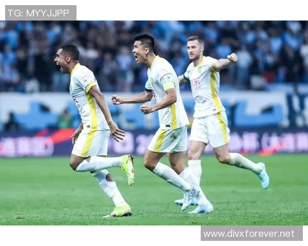 足球明星在比赛中暂停时间的具体时长分析与影响探讨 足球明星在比赛中暂停时间的具体时长分析与影响探讨