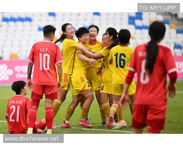 赛后复盘：南京足球队 vs 重庆足球队的技术